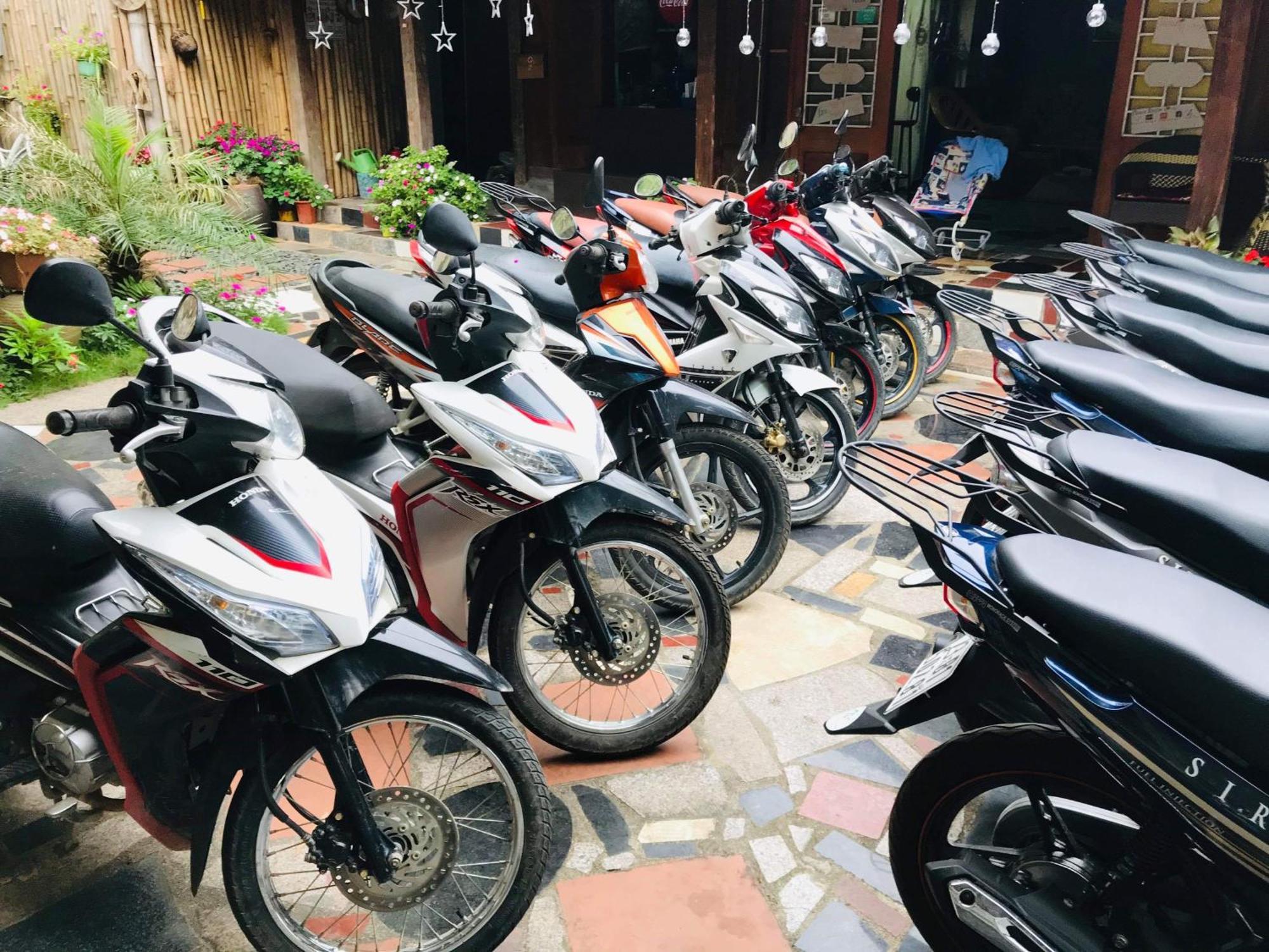 Green Hill Hostel & Tour Ha Giang Dış mekan fotoğraf