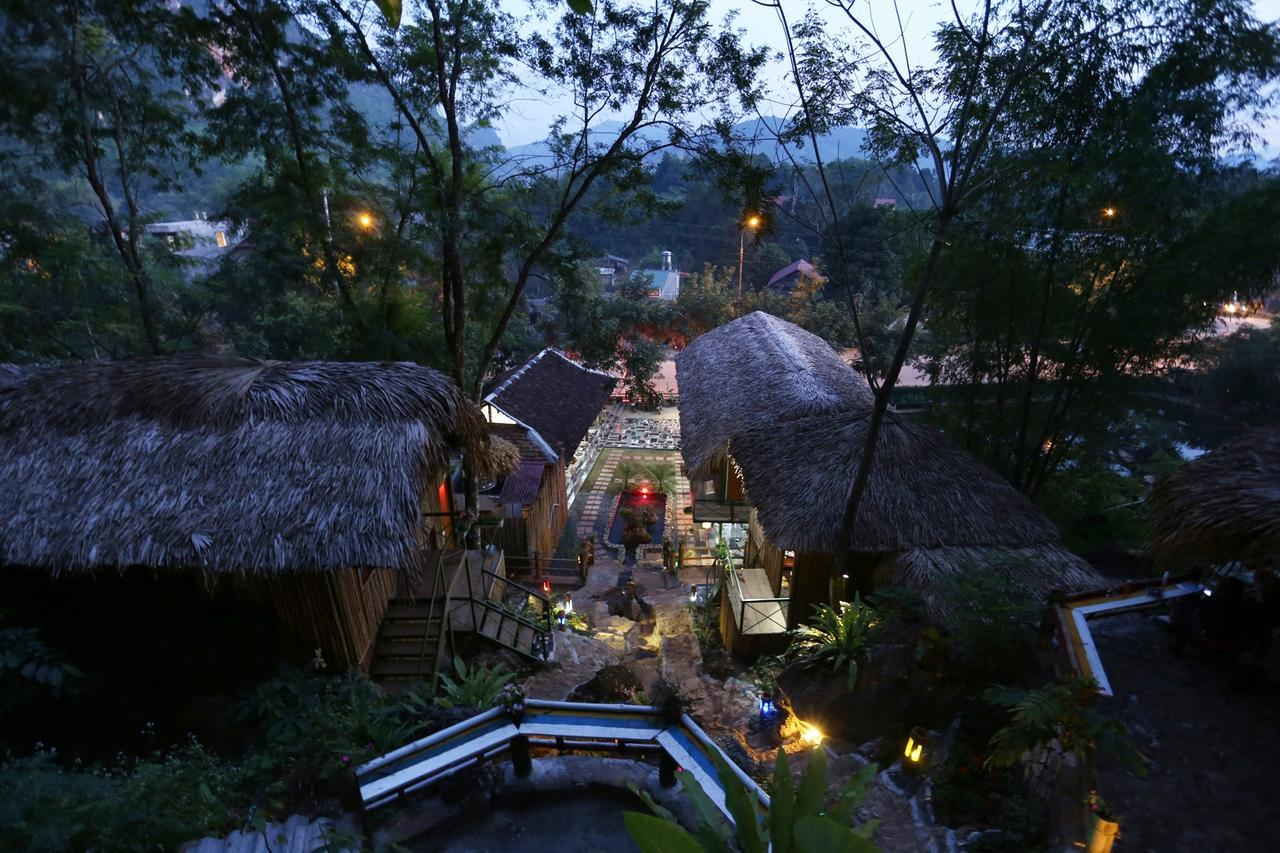 Green Hill Hostel & Tour Ha Giang Dış mekan fotoğraf