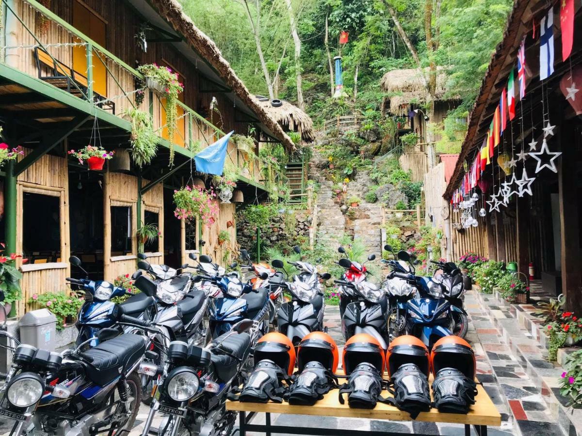 Green Hill Hostel & Tour Ha Giang Dış mekan fotoğraf