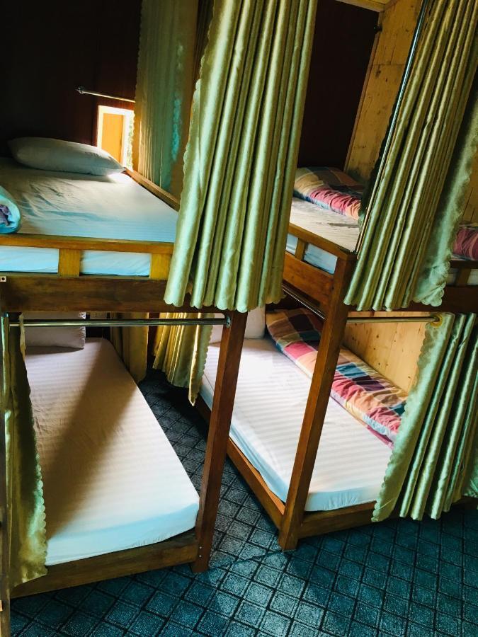 Green Hill Hostel & Tour Ha Giang Dış mekan fotoğraf